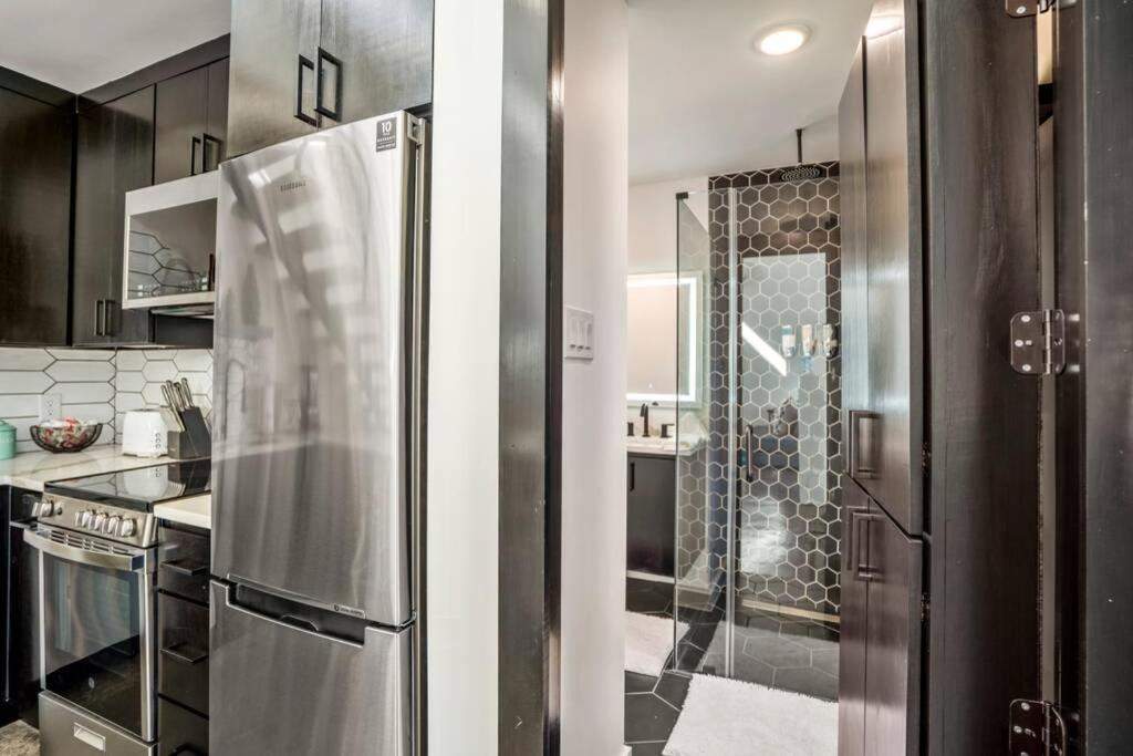 Quantum Tiny Loft At East End Revitalized 休斯敦 外观 照片